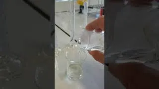 Miniature : Exemple d'équilibre chimique : Fabriquer du faux sang