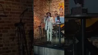 Miniature : Pierre Harrisson alias Le Chanteur De Rimouski,chante sa vie...