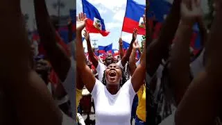 Miniature : Quand Haïti jouera la Coupe du Monde… le RARA envahira les rues 🇭🇹🥁⚽ #shorts