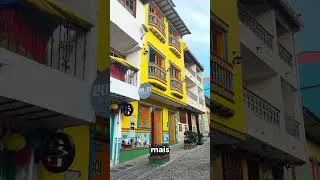 Miniature : Une journée avec moi en Colombie ! Objectif : trouver la maison de Pablo Escobar !