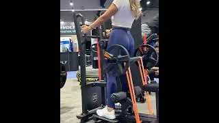 Miniature : Booty Builder Standing Hip Thrust
