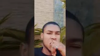 Miniature : "Call me back at +242 06 193 84 49