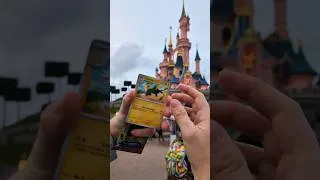 Miniature : J'ouvre un tripack devant le Château de Disneyland Paris !