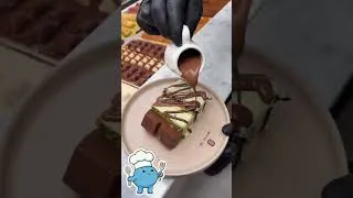 Miniature : Satisfying Chocolate Bar Cake Cut & Drizzle! 🍫🤤  #GâteauAuChocolat #Pistache   #CakeSlicing   