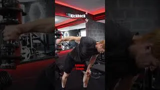 Miniature : Les 6 meilleurs exercices triceps avec une paire d'haltères ! 💥