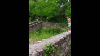 Miniature : Le saut de 7 métres