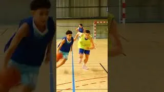 Miniature : Oussama on fire 🔥 Un Renard ne lâche jamais rien !  #basket #basketball #sport