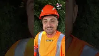 Miniature : 🚛👷 Ballens contre le béton: chronique d’une forêt menacée | Nouvel épisode #Podcast #Shorts