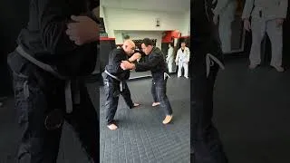 Miniature : Raça Jiu-jitsu / semaine #39 / S25-26 / jeudi/ travail action réaction en tachi waza