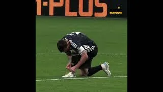 Miniature : Des images inédites de Lionel Messi contre l'Angleterre.
