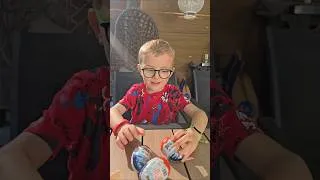 Miniature : Hugo et les KINDER SURPRISE PLAYMOBIL ! #unboxing #playmobil #kids #short #kinder