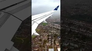 Miniature : Landing at London Heathrow LHR 🇬🇧 Air France Airbus A220 [FULL FLIGHT REPORT] from Paris CDG 🇫🇷