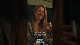 Miniature : 🧊J’admets que je suis toujours attirée par mon ex ! | Briser la Glace #ReelShort #hockey