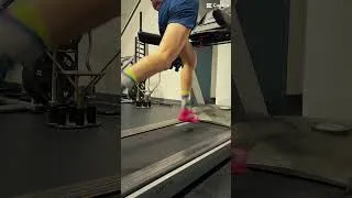 Miniature : Petit seuil sur tapis dans mon université américaine 🇺🇸 abonne toi pour suivre mon train de vie