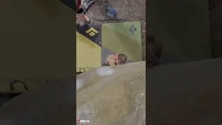 Miniature : 7C bloc à une main