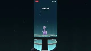 Miniature : J’obtiens enfin mon Pokémon préféré!