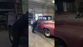 Miniature : Entretien sur notre pickup ford f250 de 1056