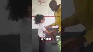 Miniature : Chisao x enrouler X disperser X frapper #wingchun #selfdefense #martialarts #kungfu #enfants