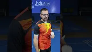 Miniature : Quand tu croises ton garagiste en tournoi de badminton