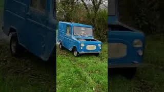 Miniature : Postman pat van with a 125cc Lambretta engine ;-)