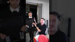 Miniature : ON FÊTE NOS 1M D’ABONNÉS AVEC MERCREDI !! 🎉