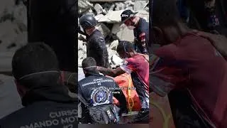 Miniature : 920 morts, 50 000 disparus : le Venezuela sous le choc