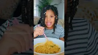Miniature : SPICY NOODLES, MOZZARELLA CORNDOG MUKBANG