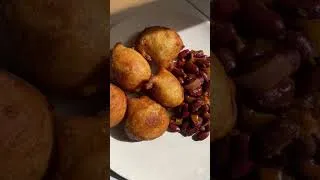 Miniature : De retour avec des beignets farine  en apprentissage encore 🤣🙌🏾 #event #beignets #food