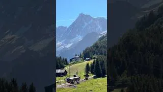 Miniature : Le Tramway du Mont-Blanc est de retour pour l'été !  #mountains #travel #alp