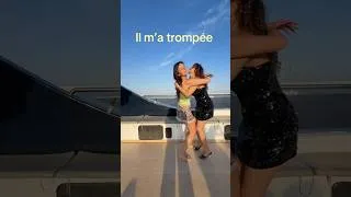 Miniature : J’ai des limites. Abusez pas de mes câlins.
