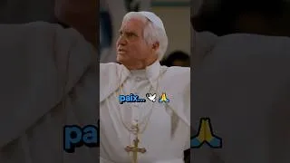 Miniature : Quand le PAPE S'ÉNERVE en DIRECT... 😳👊 #shorts #humour #drole #pourtoi #tendance