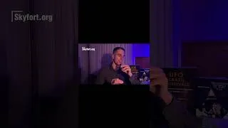 Miniature : L'entreprise SECRÈTE de Lue Elizondo (OVNI) 🤫