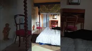 Miniature : Le Château de Château l'évêque en Dordogne.