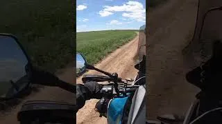 Miniature : MT 450 dans les bardenas, bientôt le film #cfmoto450mt