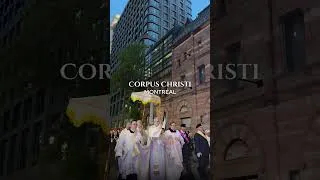 Miniature : Corpus Christi, Fête-Dieu, Eucharistie, Montréal, Mgr Christian Lépine et procession eucharistique.