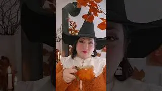 Miniature : Pourquoi aimes-tu l'automne ? 🎃🍁 #autumncolors #citrouille #autumnvibes #halloween #witch #automne