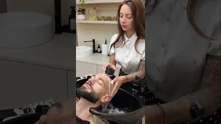 Miniature : 10/10 Shave & Trim ASMR in Czech Barbershop 💈🇨🇿 #razor #barber #bald #relax #beard