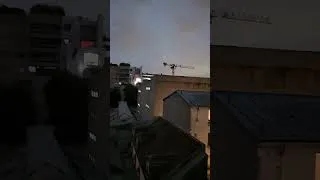 Miniature : orage paris le ciel s'éclaire mais aucun bruit