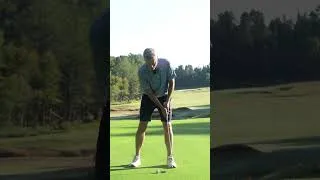 Miniature : Le putting au golf! #golf #swingdegolf #golftips #shorts  #golfputting