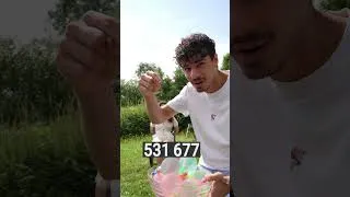 Miniature : 1 Abonné = 1 Bombe à Eau sur ma copine ! 🤣
