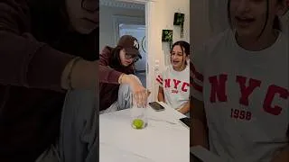 Miniature : comment récupérer le citron sans faire déborder le vase #rire #humour #challenge