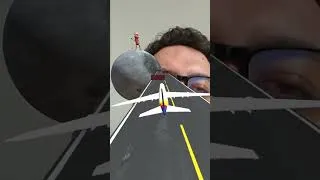 Miniature : Jusqu'où cet avion va-t-il aller ? 😱