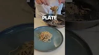 Miniature : Chef Coignée from Sodexo Canada shares his local mushroom pasta recipe. 🍄🍝