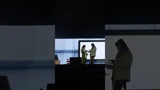 Miniature : Conférence en France - Mon entrée en Scène 😃🤭