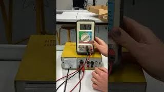Miniature : Réglage de la tension du générateur