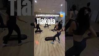 Miniature : Tiakola 🔥 J'ADORE ce cours #tiakola #stepafrofitness #afrovibes