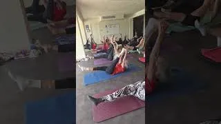 Miniature : Séance de stretching 🍀🙏 #bienêtre #stretching