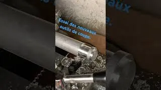 Miniature : Essai de nouveaux outils ce coupe avec inserts en carbure de tungstène.
