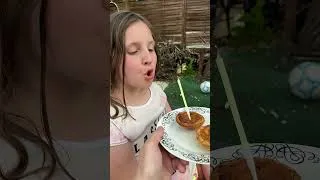 Miniature : 13 ans aujourd’hui pour la princesse Athena 🥰☀️🎂 malgré la grêle ! merci à ceux qui y ont pensé ❤️