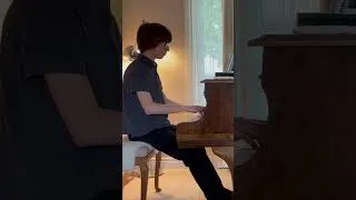 Miniature : Gnossienne no.2 à jouer « avec étonnement »